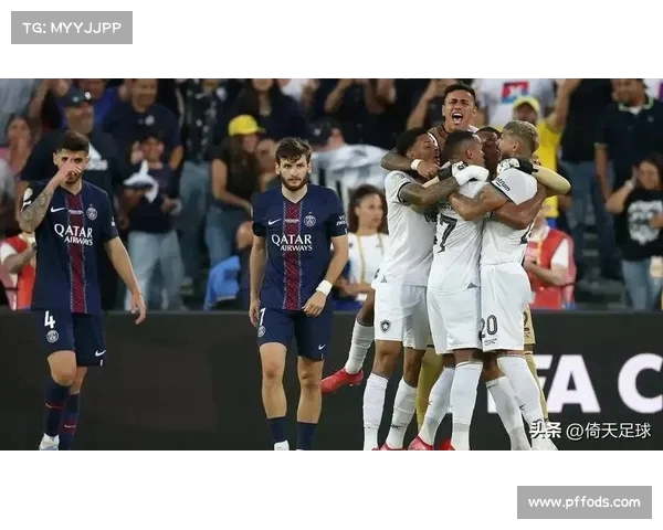 国际足联俱乐部世界杯百万富翁阿里亚斯扑救